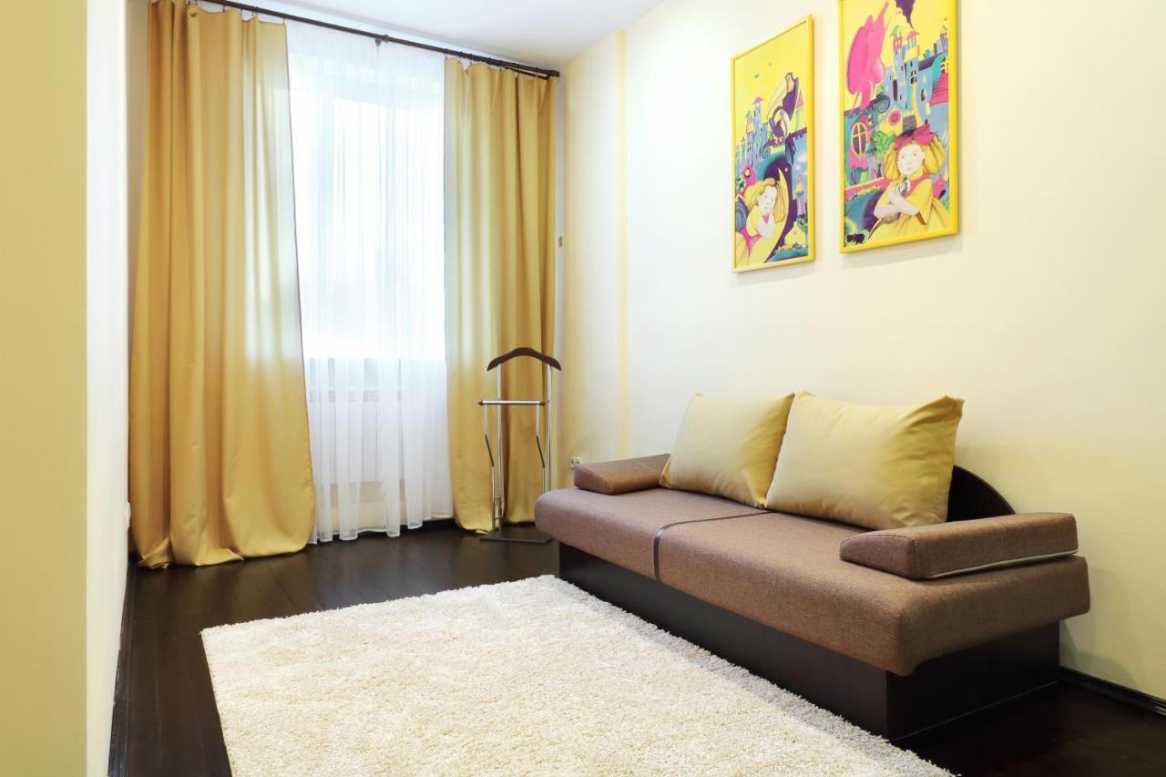 Paulmarie Apartments On Lenina Avenue Gomel Esterno foto